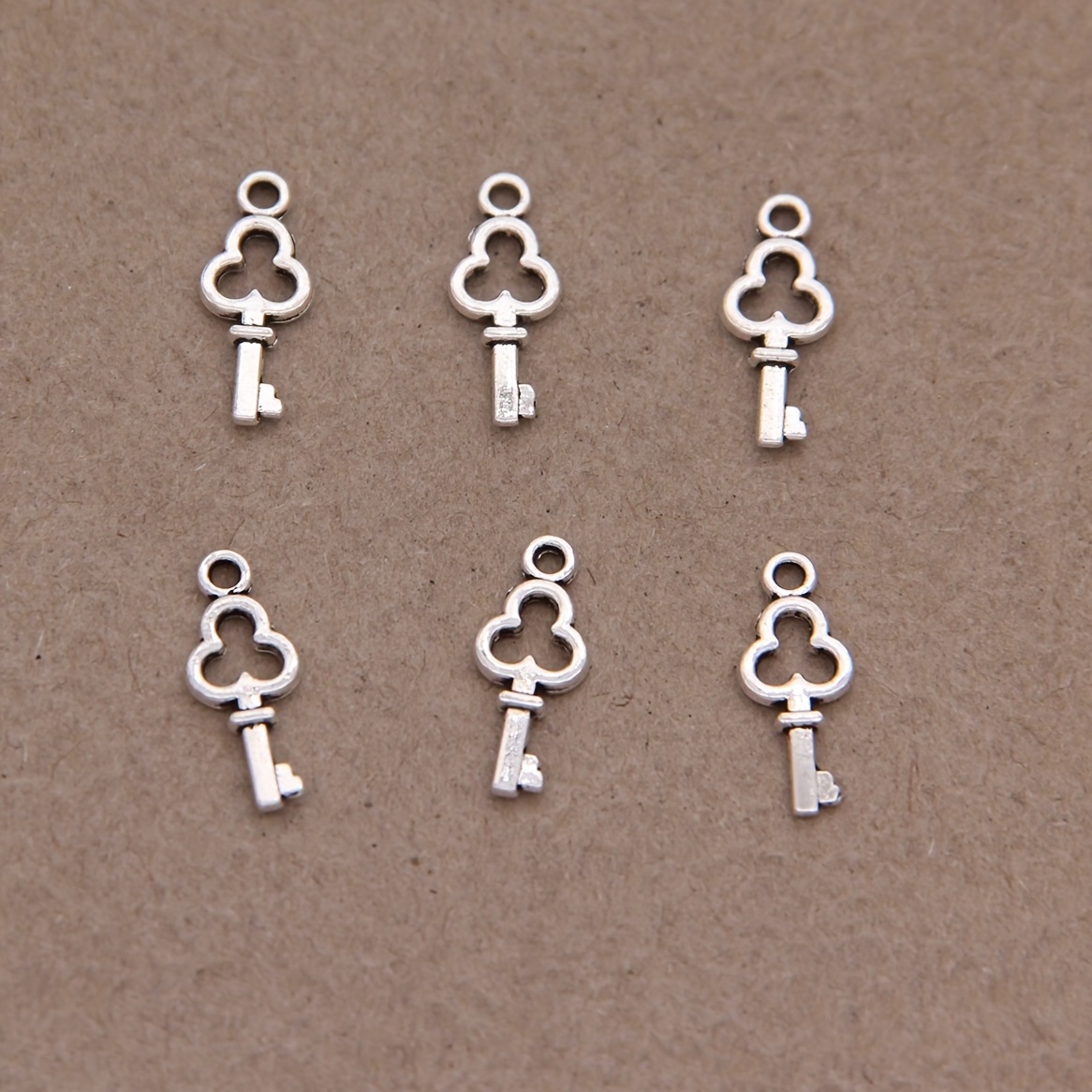 

30pcs Silvery Zinc Alloy Key Charms, 6.5x16mm Pendants For Diy Necklace Bracelet Jewelry Making Accessories, Brand: Beadloopk