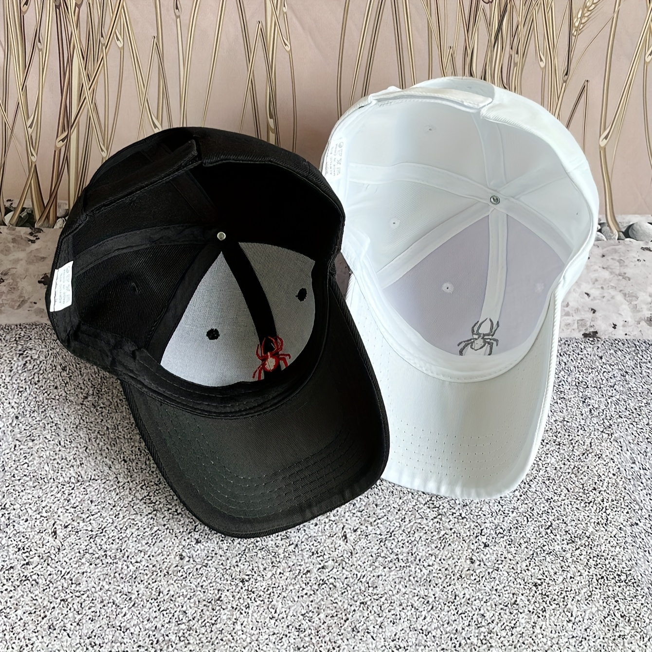 2pcs Spider Couple Baseball Set Embroidery Black & White Casual Dad Hats Lightweight Adjustable Casual Golf Sun Hats for Women & Men,Temu