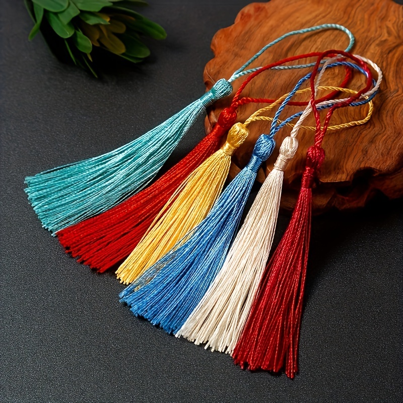 5Pcs Four Leaf Clover Tassels Silky Handmade Soft Craft Mini Tassels with  Loops for Bookmarks DIY Crafts Jewelry Making