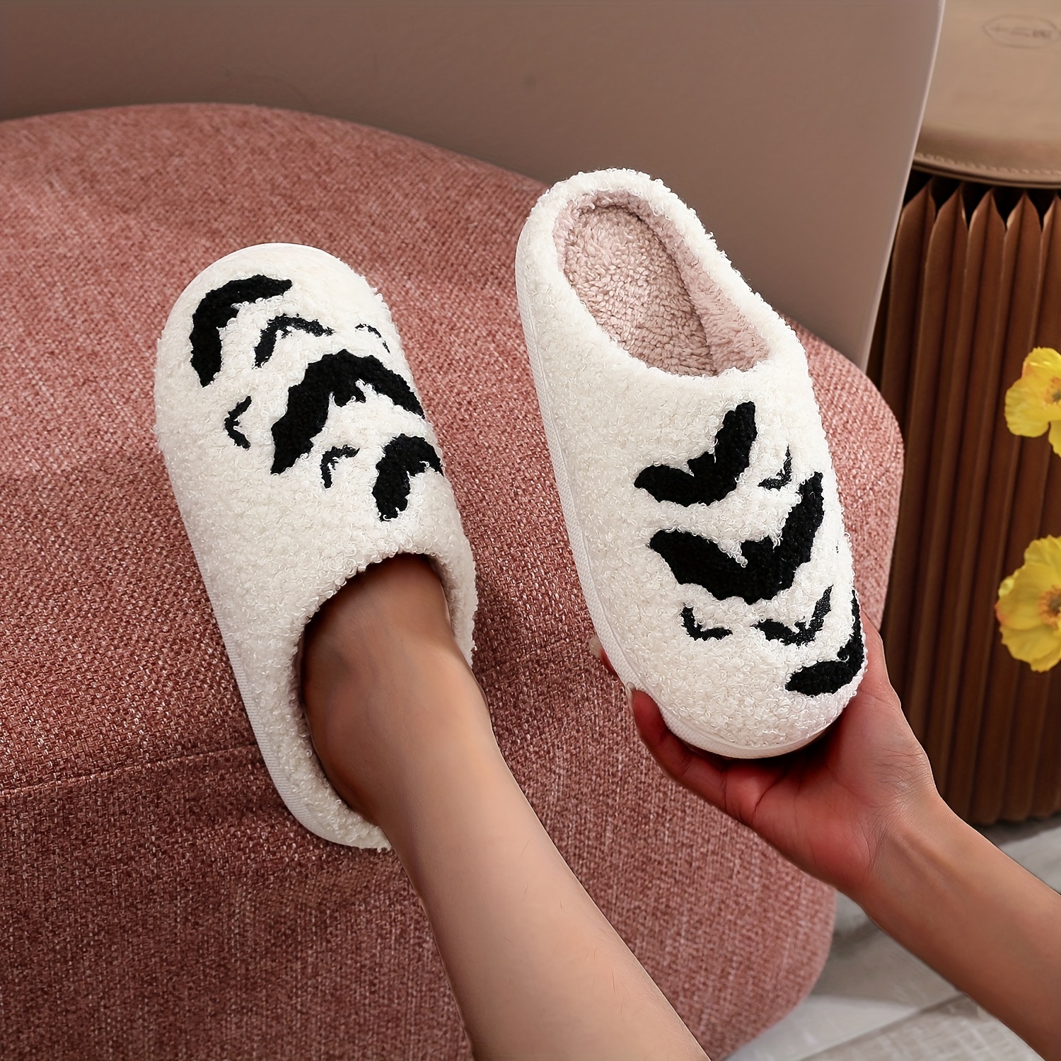 bat pattern slippers casual slip plush lined shoes
