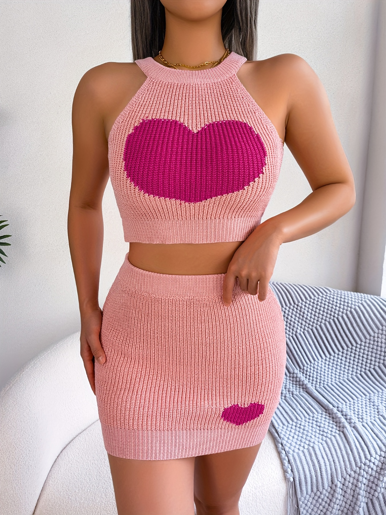 Heart Pattern Knitted Two piece Set Sleeveless Crop Top & Bodycon Skirt