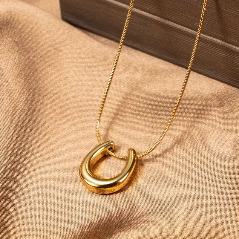 

U-shaped Pendant Necklace Stainless Steel Necklace Female Wedding Party Accessories