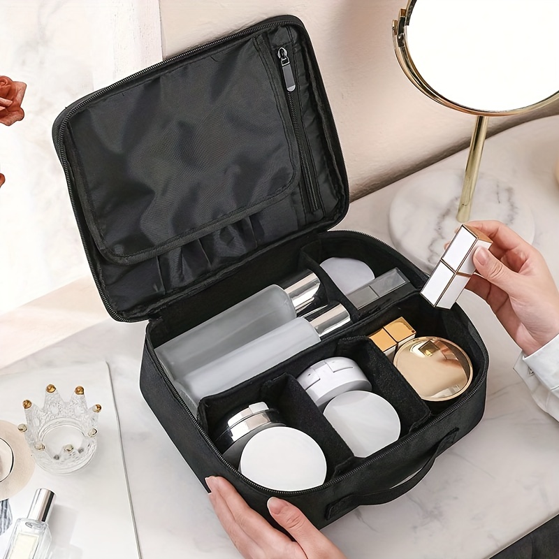 

Nylon Toiletry Travel Bag With Divider & Makeup Brush Holder, Portable Large Capacity Waterproof Travel Toiletry Organizer With Handle, Ideal For Travel Use