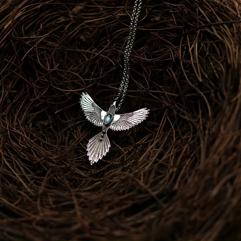 Vintage Personality Phoenix Wing Pendant Necklace, Silver Plated