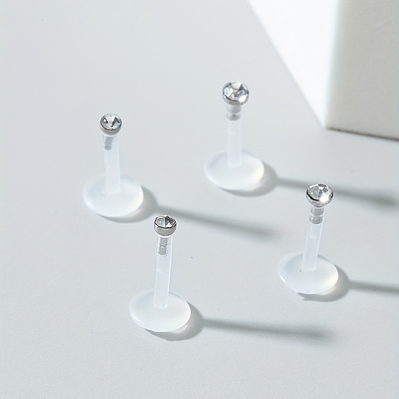 4pcs Crystal Acrylic Lip Nail Ring Set