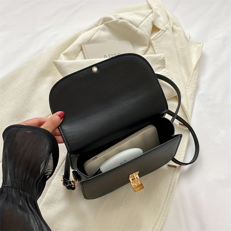 Minimalist saddle online bag