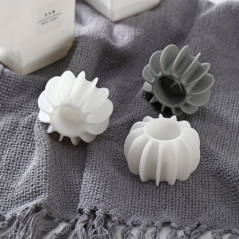 Magic Laundry Balls Reusable Clothes Hair Cleaning Tool Pet Shedding Washing Machine Cat Hair Catcher Laundry Balls