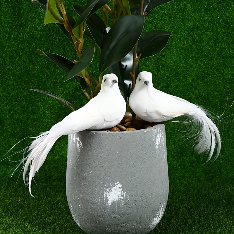 Paquete de 12 plumas de pájaro decorativo para jardín, paloma blanca de  espuma con clip, adornos de pájaros artificiales para decoración del hogar