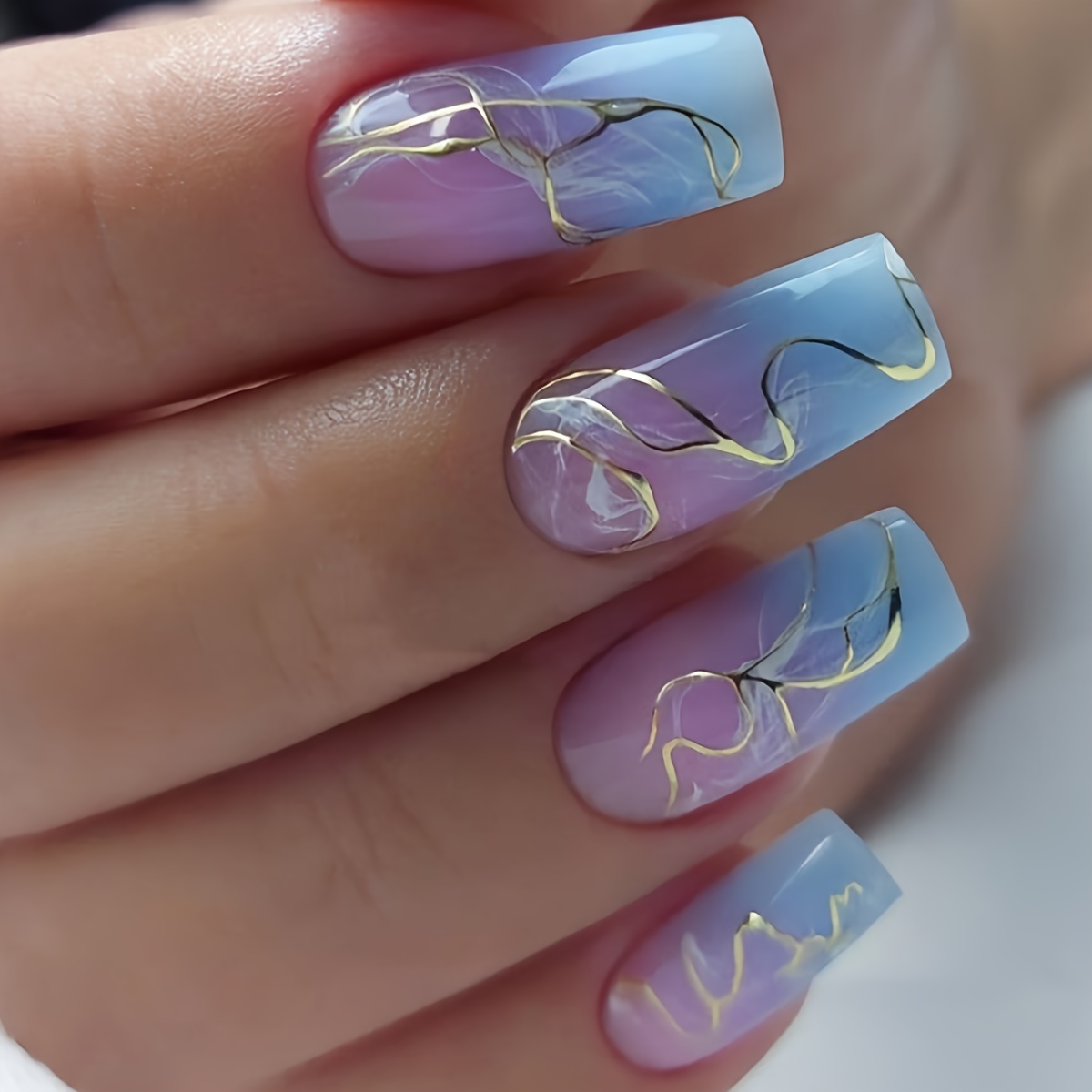 How to Create Your Own Marble Nails with No Tools & No Mess