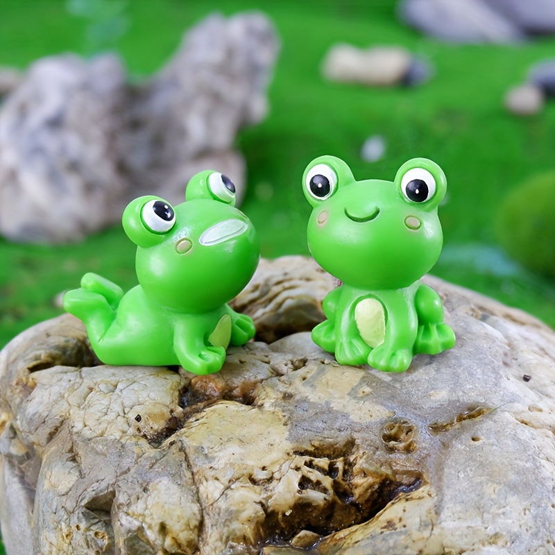 FROG MINIATURE ANIMALS Figure Figurine Micro Mini Green Tree Frogs