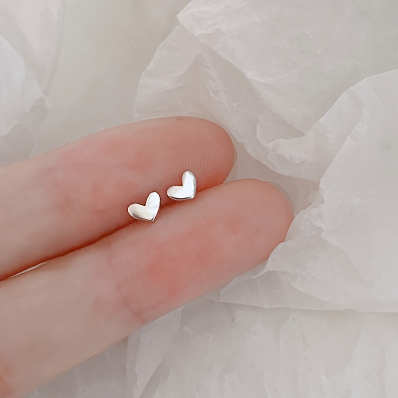 A Pair of Delicate and Petite Heart-shaped Earrings for, Simple Love Earrings, Fashionable Unisex Studs, Wedding Earrings, Anniversary and Birthday Gifts for And, for Teenager