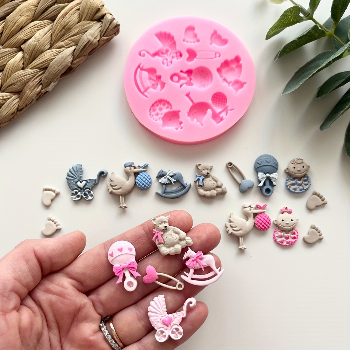 

1pc 7.5*0.8cm (2.95*0.31inch) Shower Gender Reveal Silicone Mould Polymer Clay Cutters Earring Making Clay Tools Polymer Clay Moulds Floral Pendants Silicone Mold