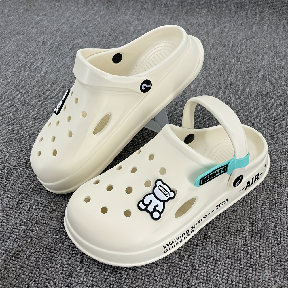 

Men's Cartoon Bear Comfortable Clogs With Charms, Garden Shoes, Non-slip Sandals Comfortable Slides Slippers For Indoor Outdoor Beach Pool