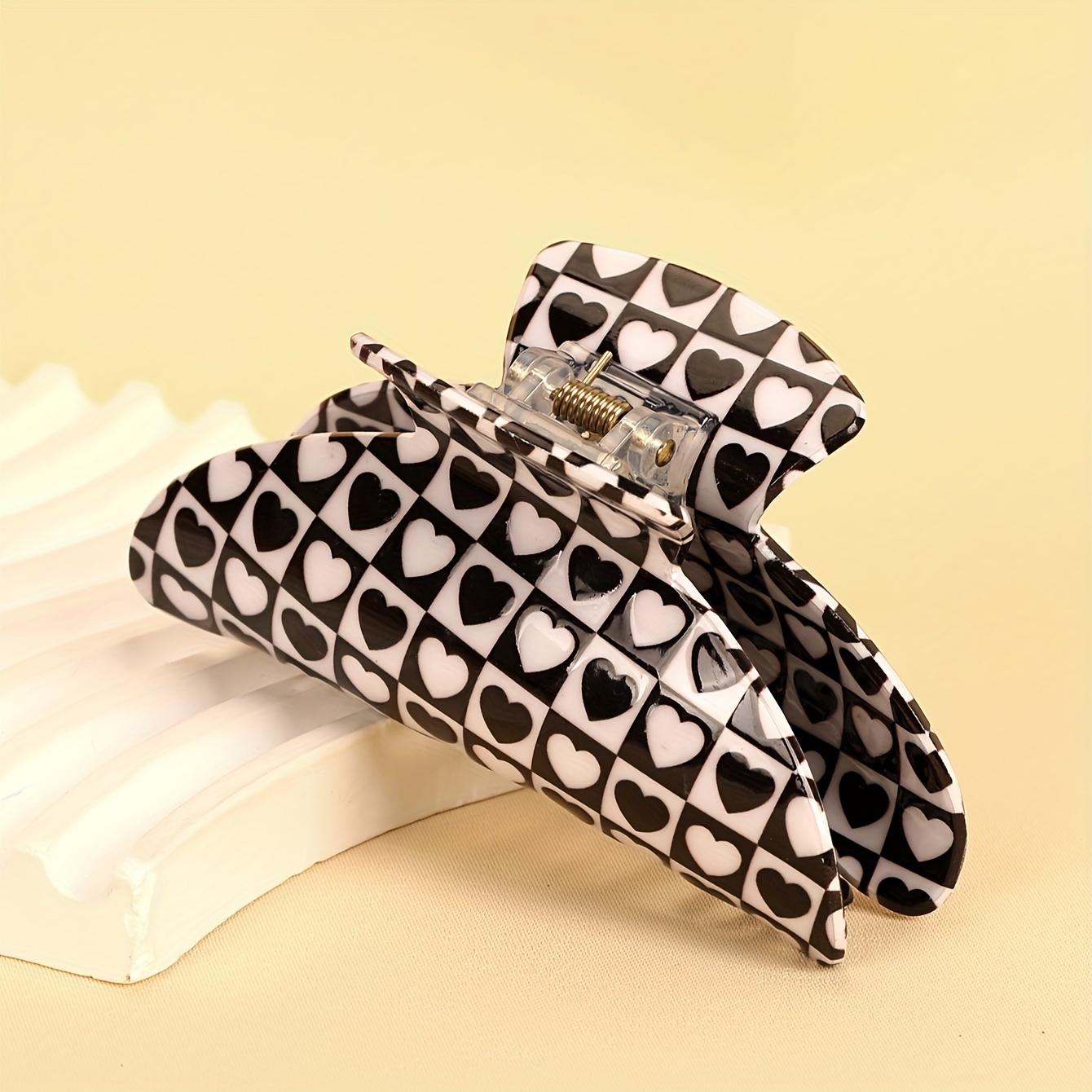 Black And White Checkerboard Hair Grab Clip Hair Claw Clips Stylish Hair Accessories For Women And Girls