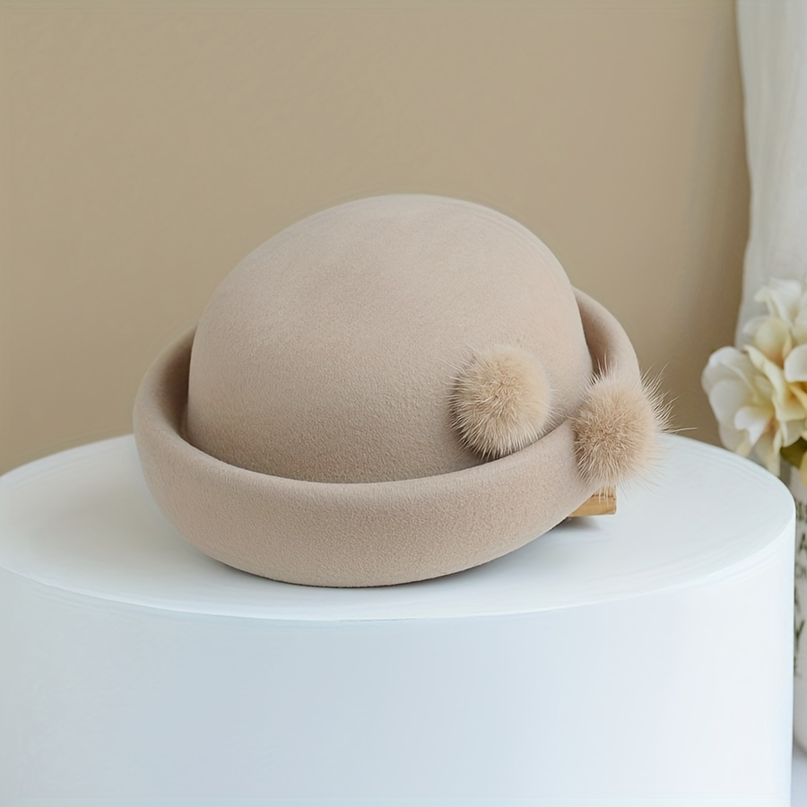 Elegant Solid Color Wool Berets Classic Faux Fur Pom Decor Felt Hat French Style Fedoras For Women Autumn & Winter