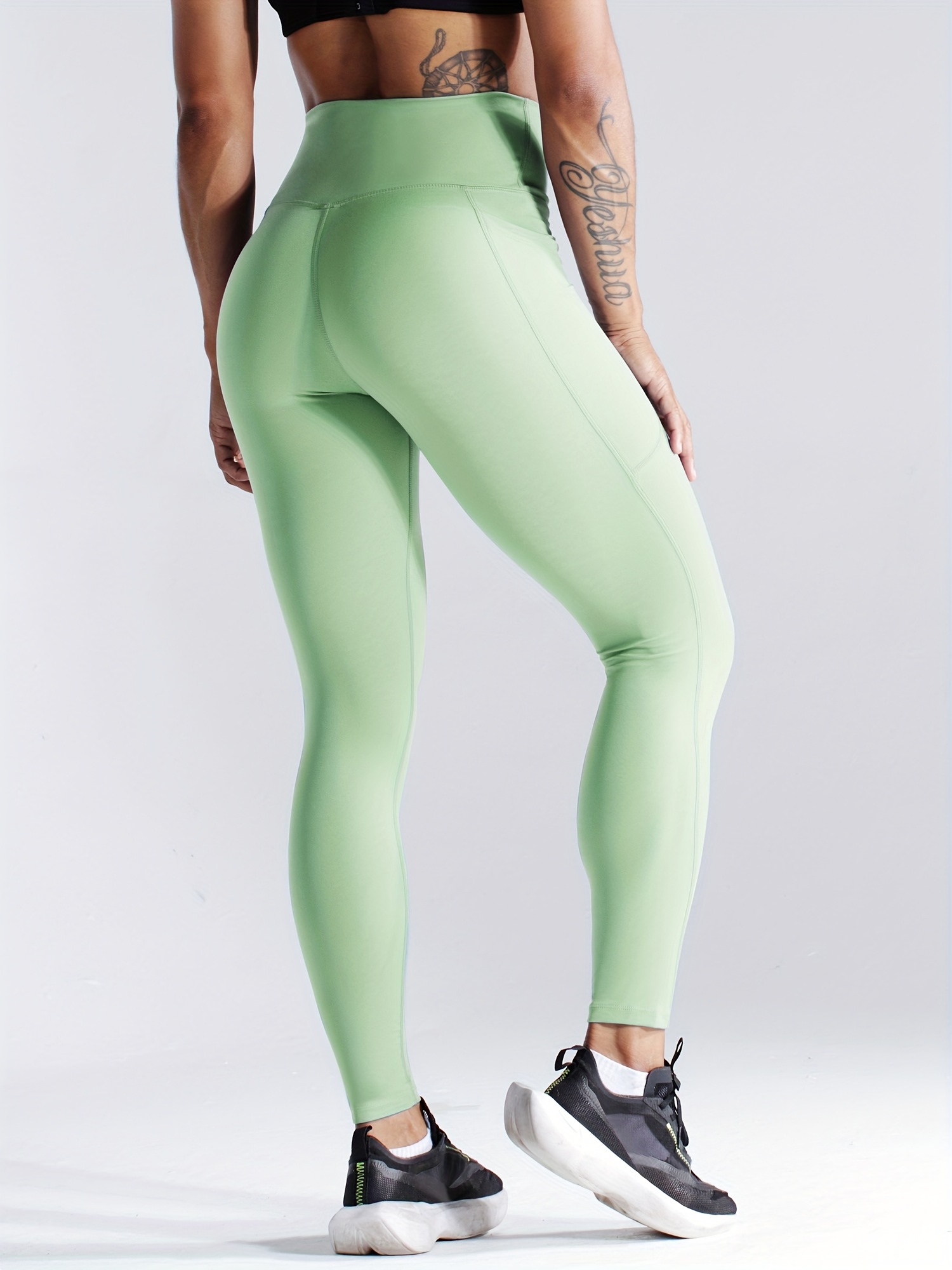 HIGH WAISTED SPORTS LEGGINGS IN SAGE
