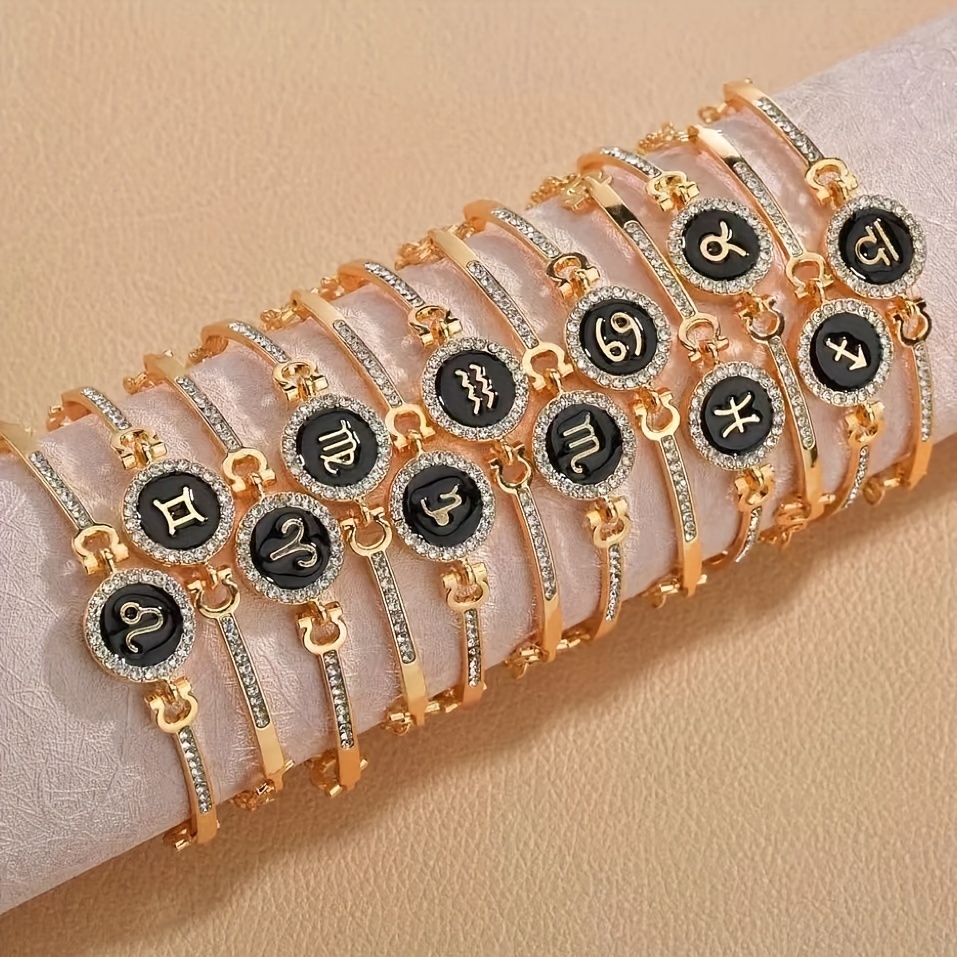 Classic Gold Alphabet S Bracelet