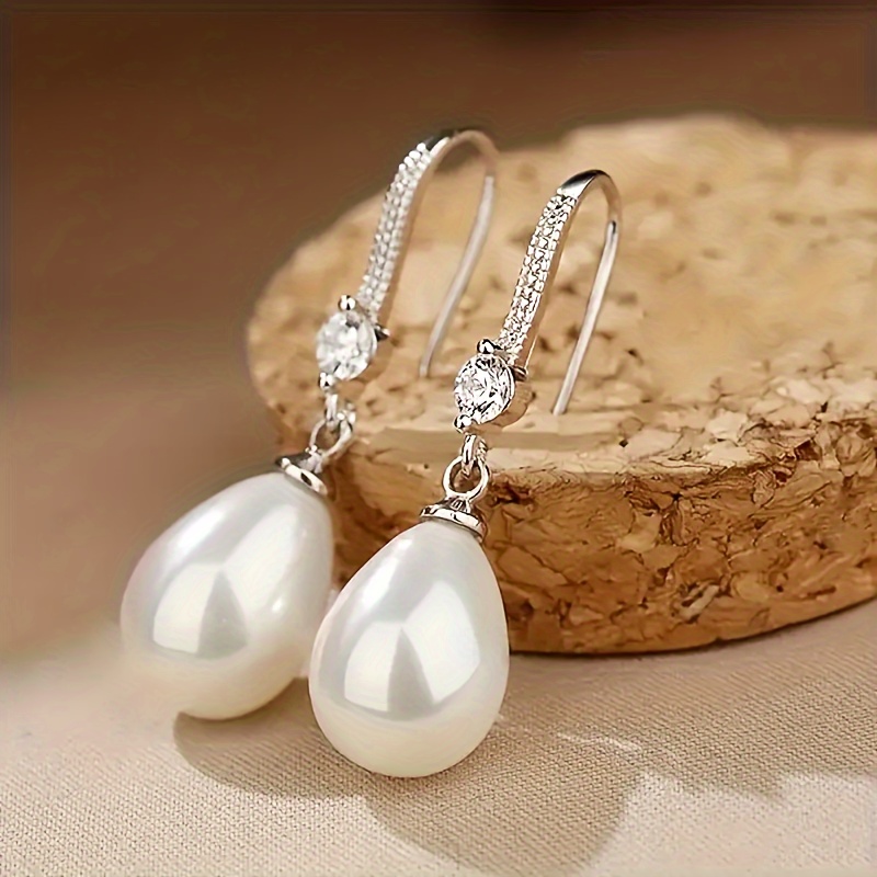 Elegant Teardrop Earrings - Women'S Jewelry, Perfect for Singles Parties, Weddings, And Birthdays