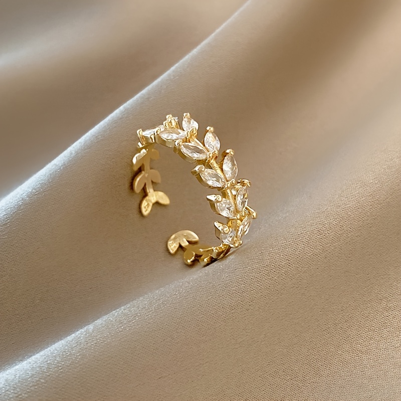 Adjustable Leaf Ring with Sparkling Cubic Zirconia