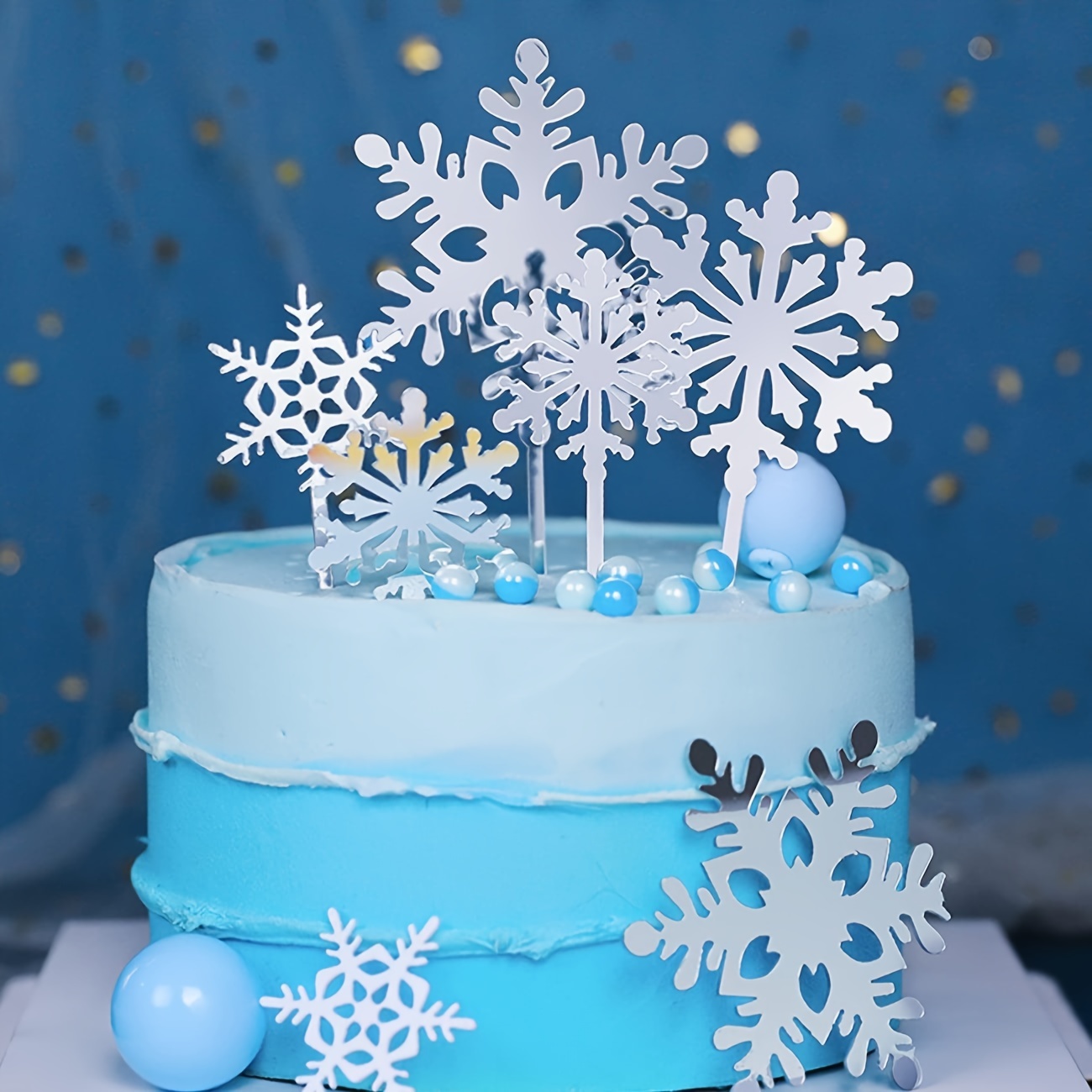 Morofme Edible Snowflake Cake Topper, 50pcs Edible Frozen Cake Decorations, Winter Cupcake Topper, White Edible Snowflake Cupcake Toppers for