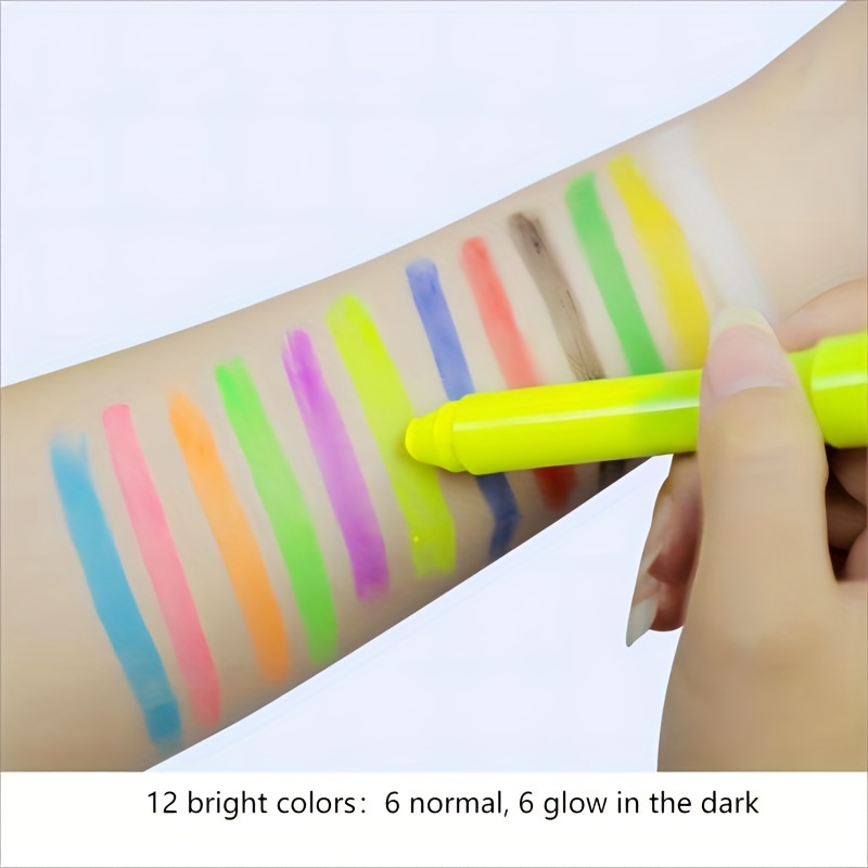 DIY Glow in the Dark Bodypaint with a Highlighter! 