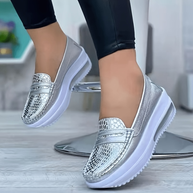 Trase Slip Platform - Zapatillas sin Cordones con Plataforma Plana para  Mujer