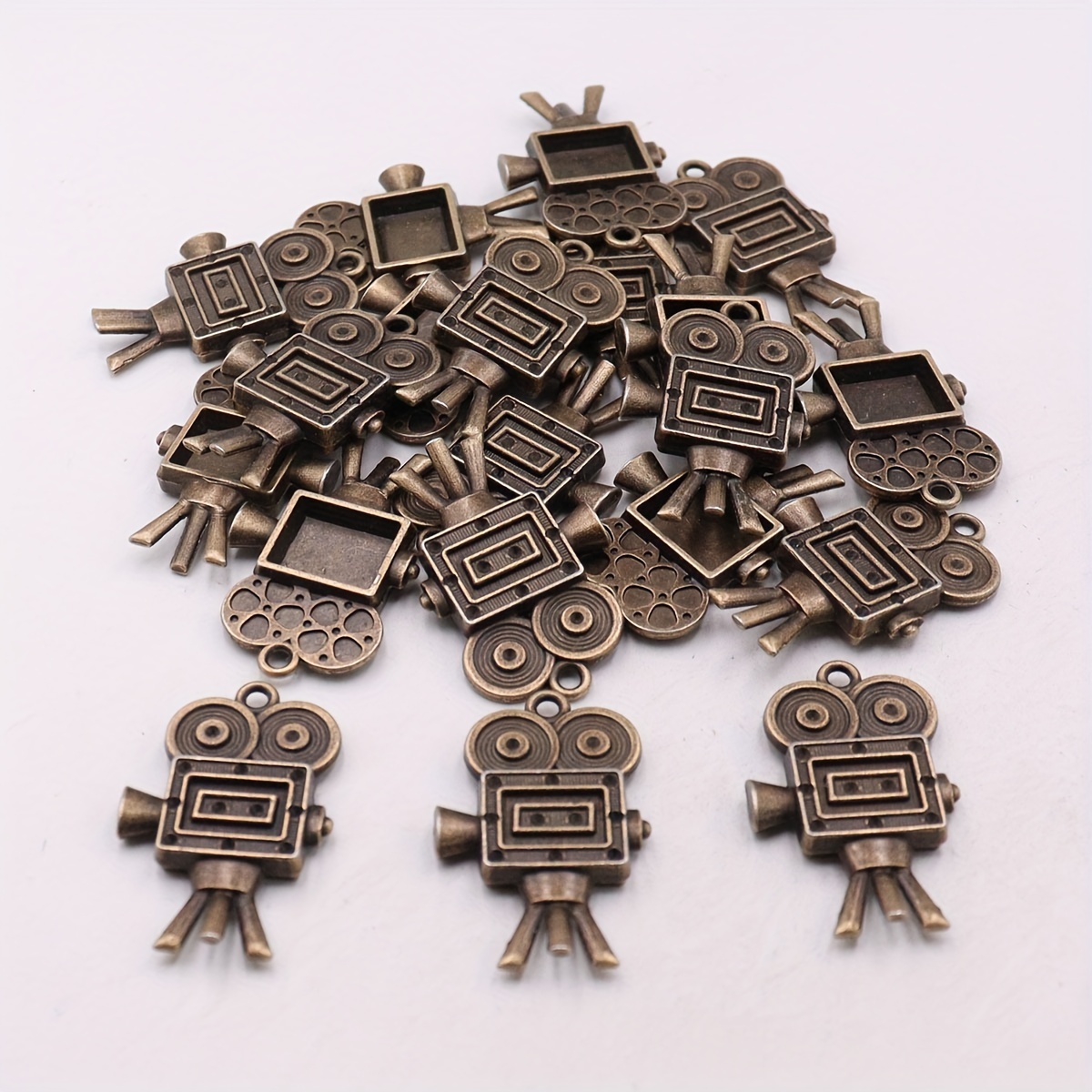 20pcs Bronze Bioscope Pendants for DIY Accessories
