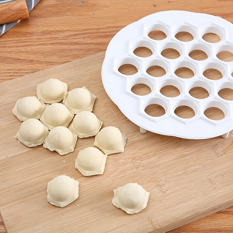 1pc, Plastic Dumpling Mold, Modern Dumpling Maker Press For Kitchen,  Kitchen Pastry Tools, DIY Plastic Dumpling Mold Maker, Dough Press,  Dumplings Mak