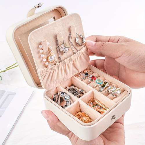 1pc pu jewelry box 7 colors cosmetic mirrortravel portable jewelry organizer mini ring storage case necklace storage box small storage box for earrings ring necklace