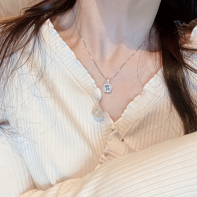 

S925 Sterling Silver Square Faux Diamond Pendant Necklace For Women, Birthday Holiday Gift, Clothing Decoration, Party Accessories