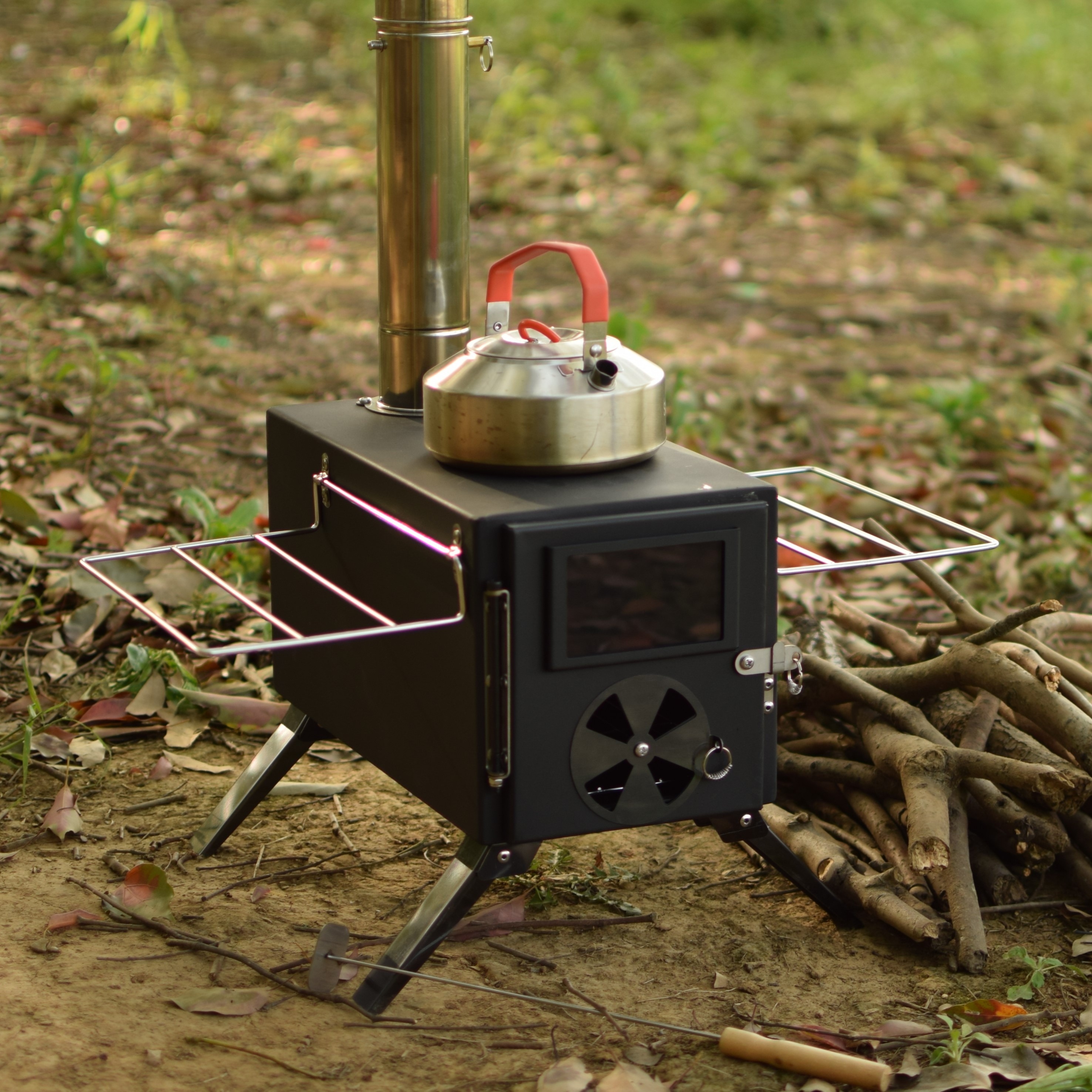 Camping Poêle à bois Tente portable Poêle à bois avec cheminée Poêle à bois  pliant Poêle à bois Barbecue Poêle Grill pour la pêche de camp
