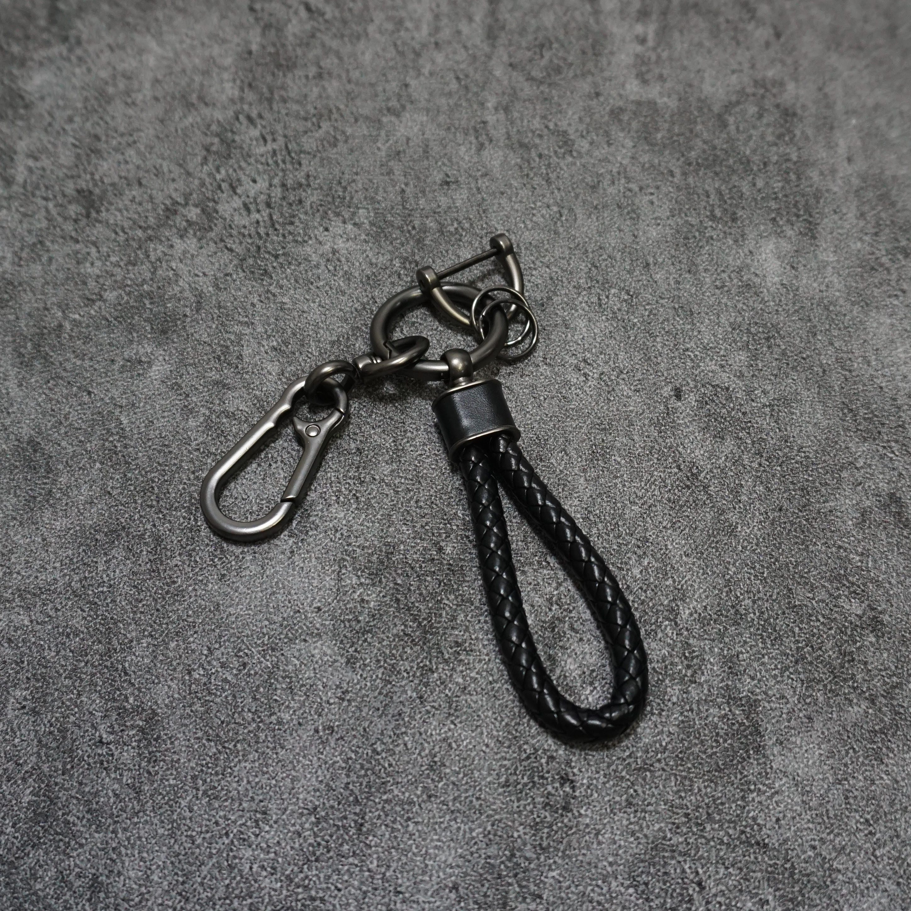 Custom Lettering Leather Rope Key Chain For Car Hand Woven Key