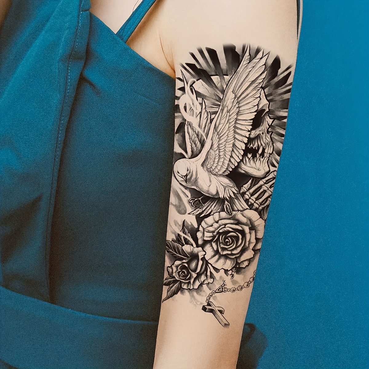The last of us 2  Tatuagem de jogos, Tatuagem de planta, Tatuagem no braço  inteiro