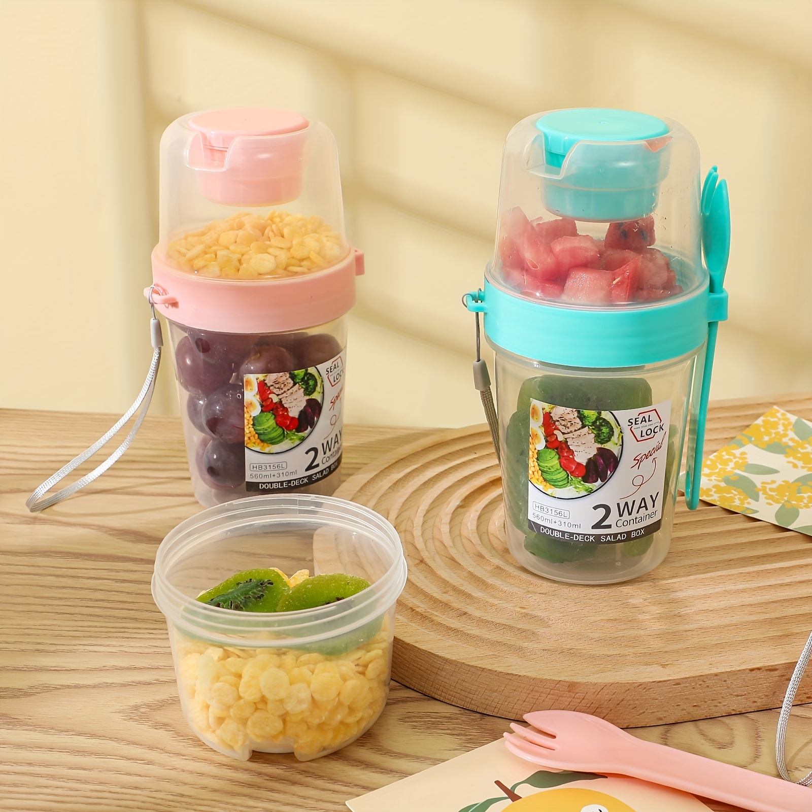 Salad Cup, Portable Salad Meal Shaker Cup, Plastic Healthy Salad