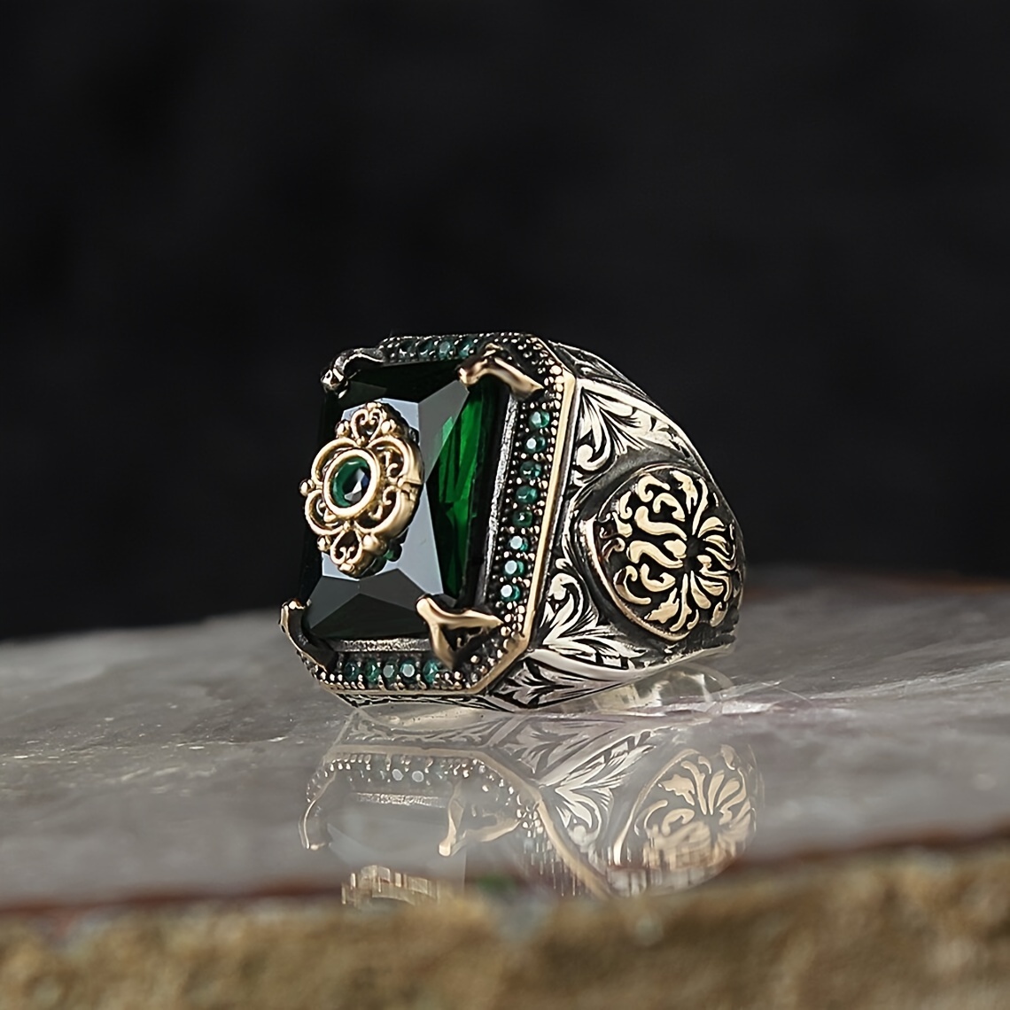 Men's Retro Carved Ring with Inlaid Zircon, Party Wear