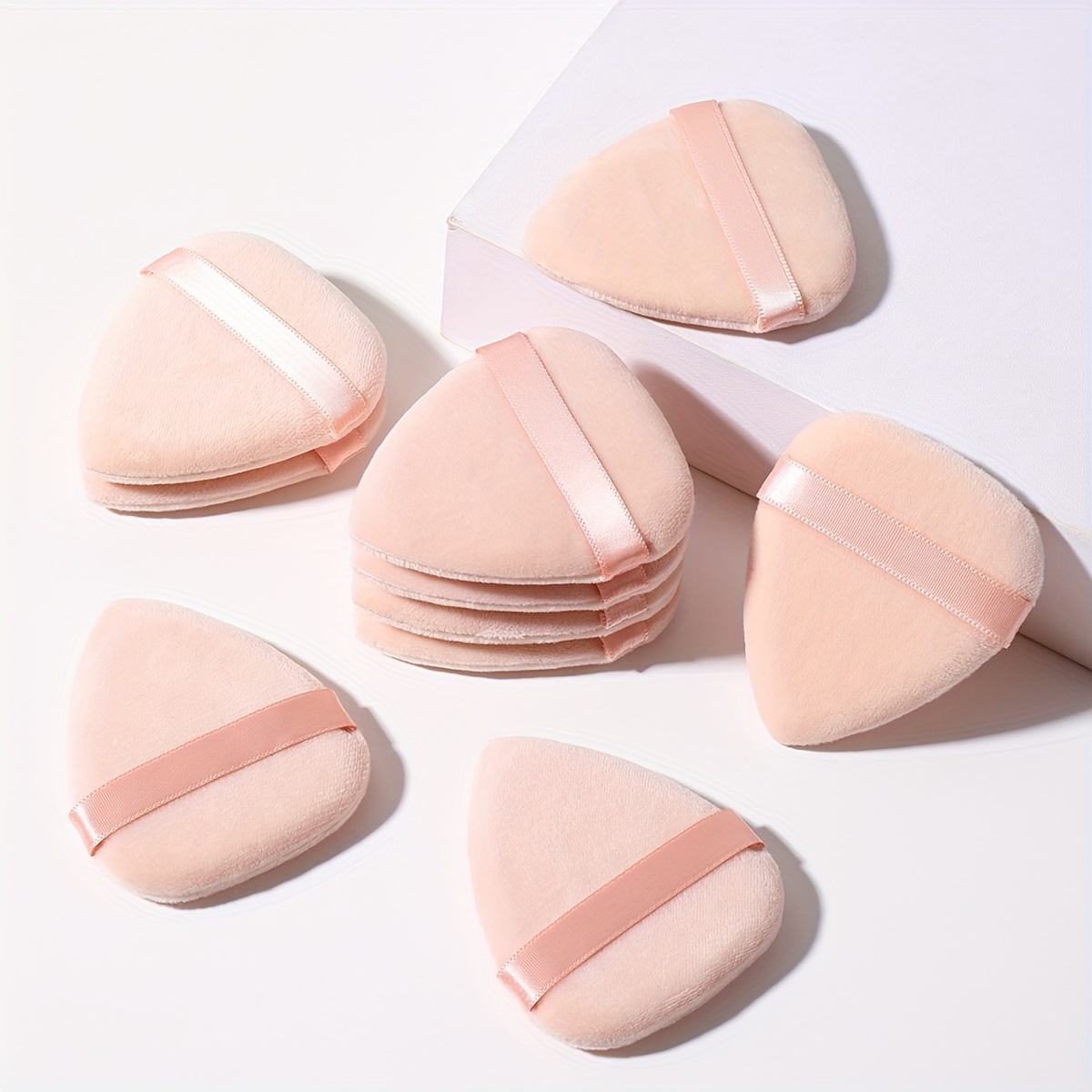 12 Piezas Esponjas Maquillaje Triangular para Polvo, Borlas para Maquillaje  en Seco y Mojado, Esponjas Faciales Maquillaje Terciopelo Suave para Polvo  Suelto/Polvo Corporale/Base de Maquillaje (Negro) : : Belleza