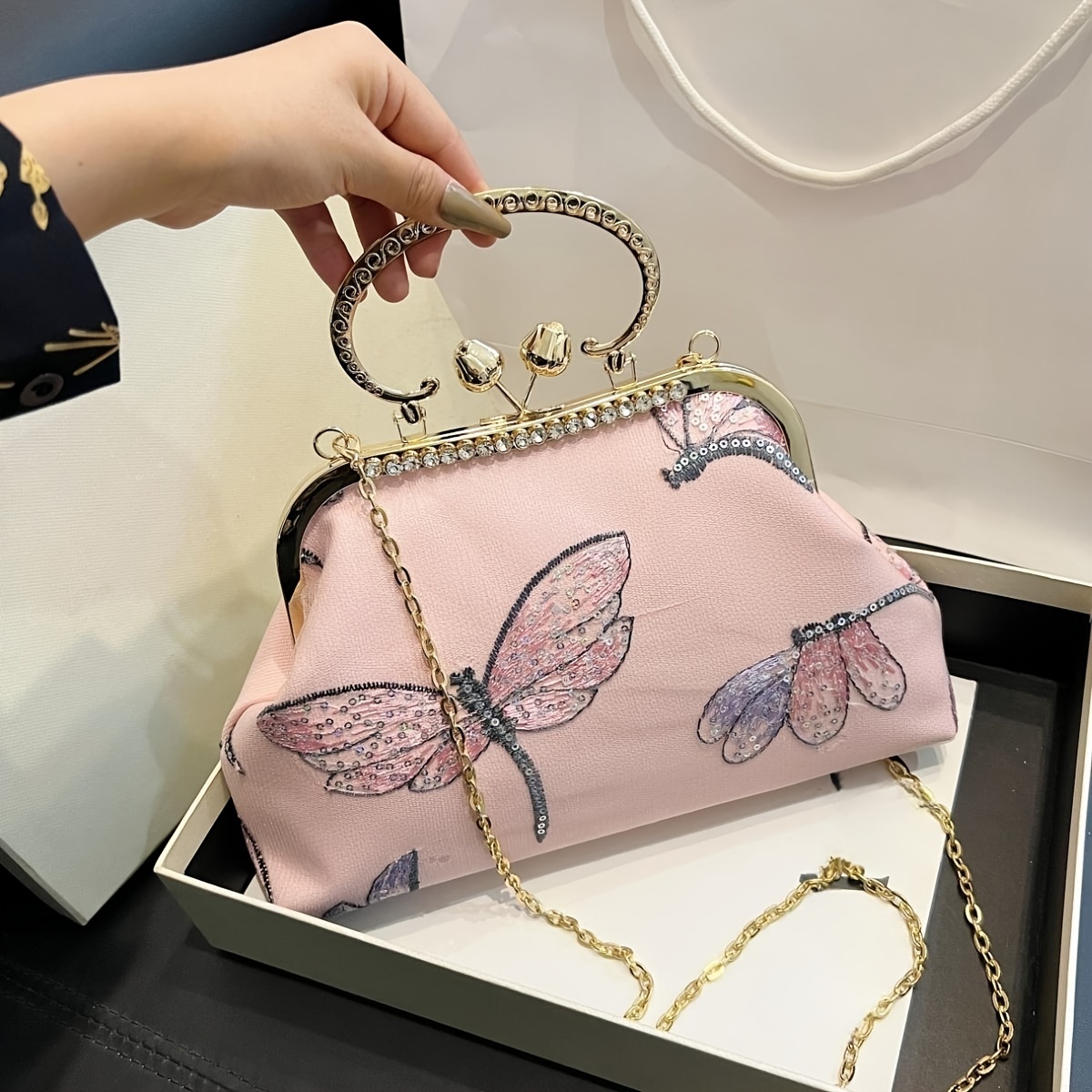 Gets Acrylic Purses and Handbags for Women Shell Shape Shoulder Crossbody  Bag with Chain Elegant Clutch Purse for Wedding Banquet Evening Party:  Handbags
