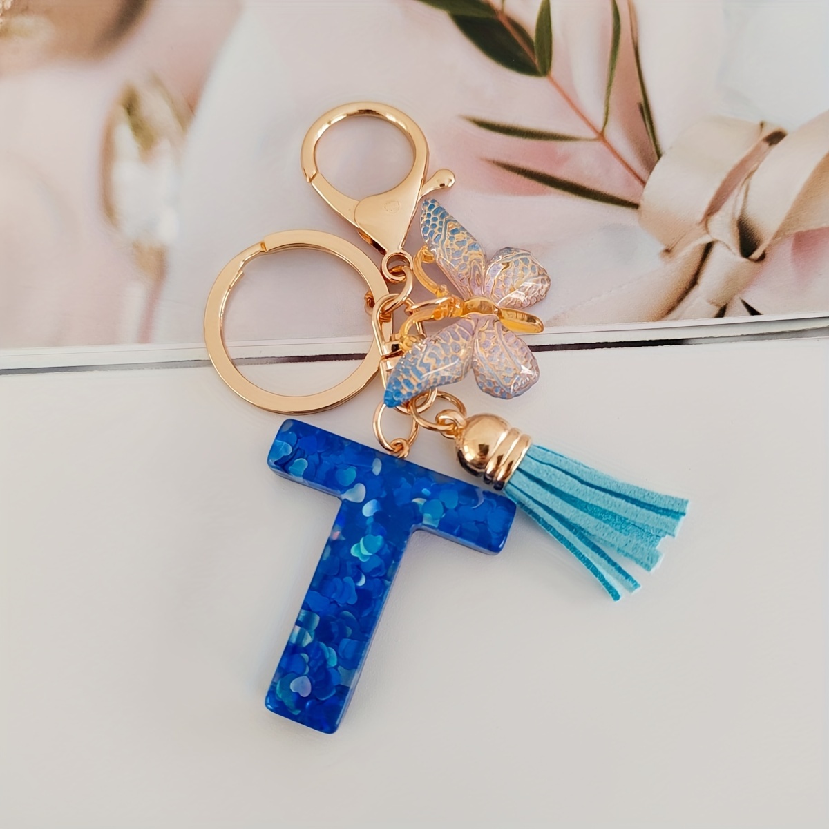 New Exquisite 26 Letter Resin Keychain with Pink Tassel Gradient