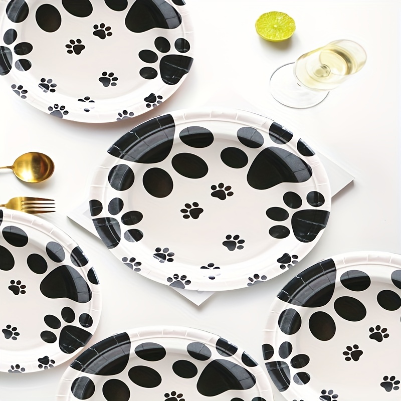 Dog themed outlet paper plates