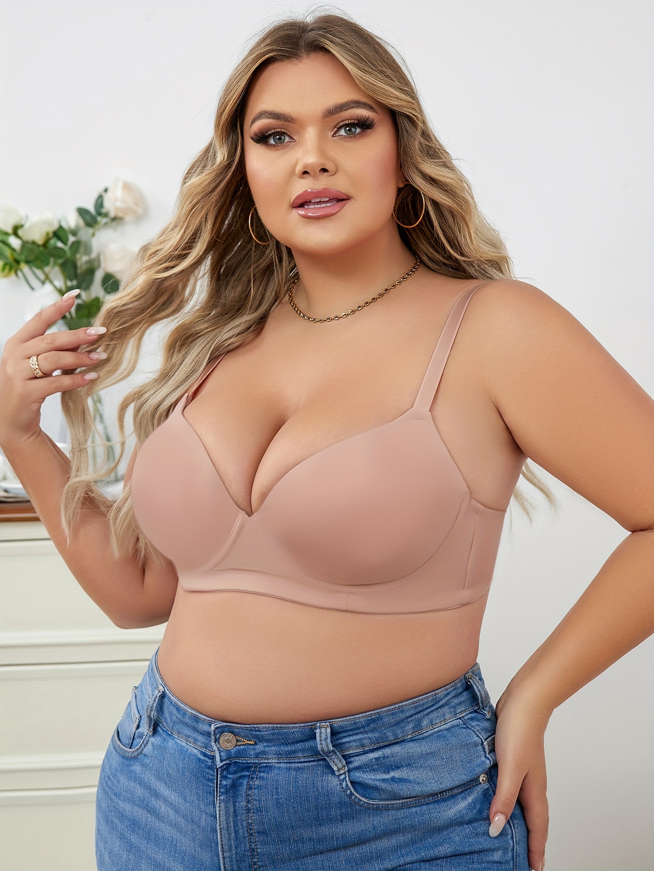 Plus Size Simple Bra Women's Plus Seamless Molded Cup Padded - Temu