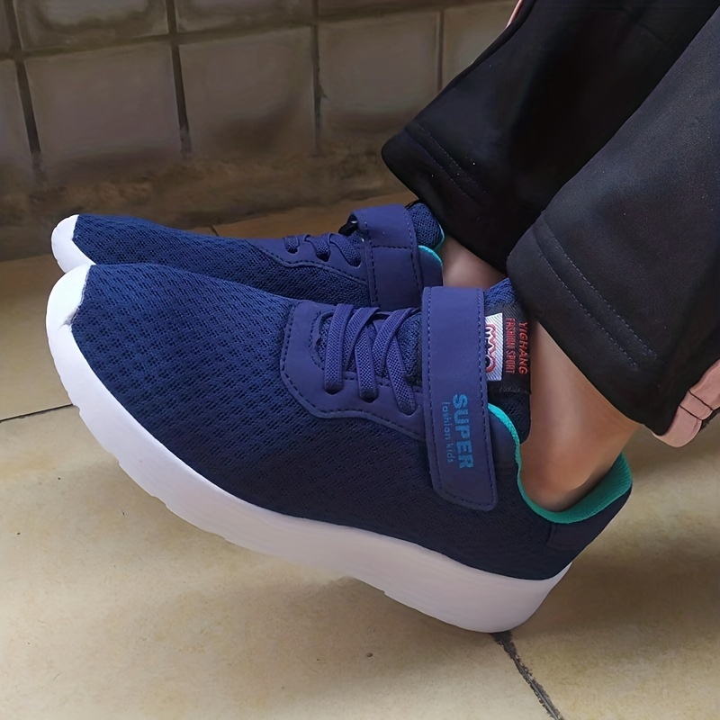 Women's Mesh Sports Shoes Breathable Hook & Loop Sneakers