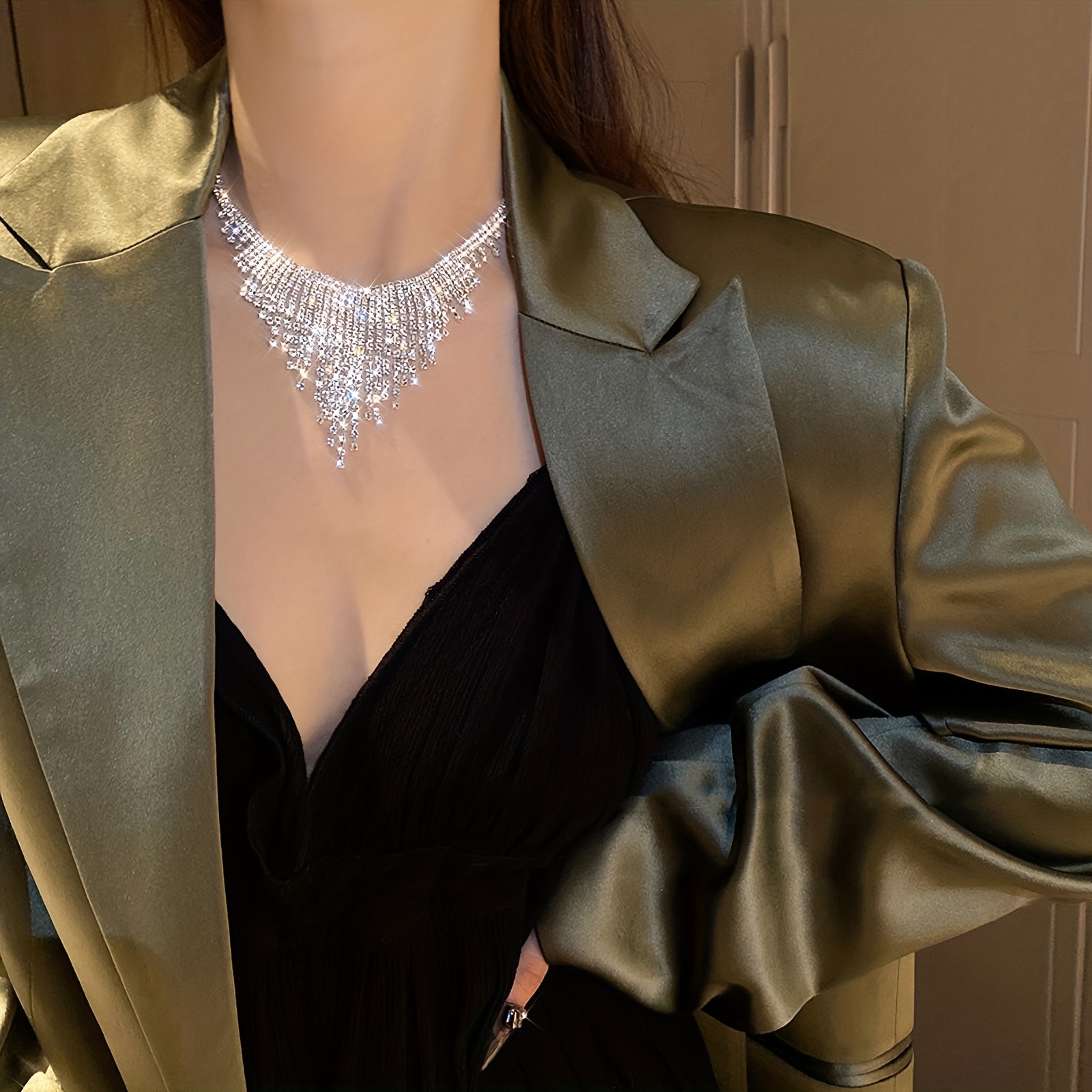 Collier De Déclaration En Strass De Personnalité Exagérée, Design De Luxe, Collier À Bavoir, Ornement De Banquet détails 4