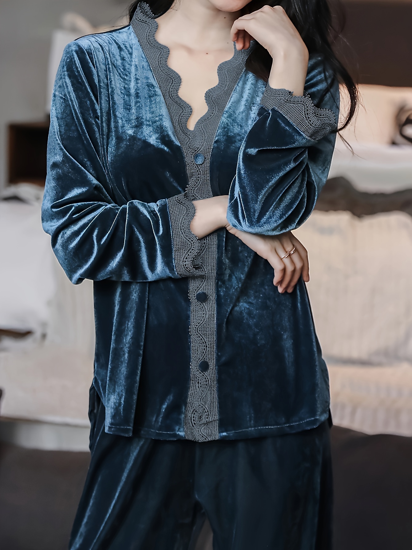 Lapel Long Sleeve Velvet Pajama Set