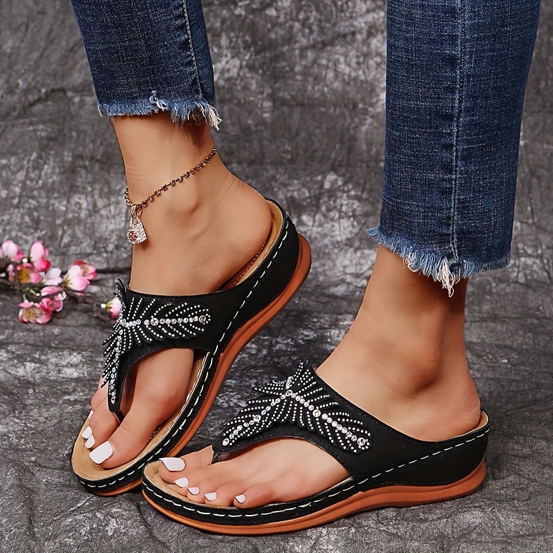 Fashion Sandals Women Fashion Rhinestone Wedge Flip-Flops - Black