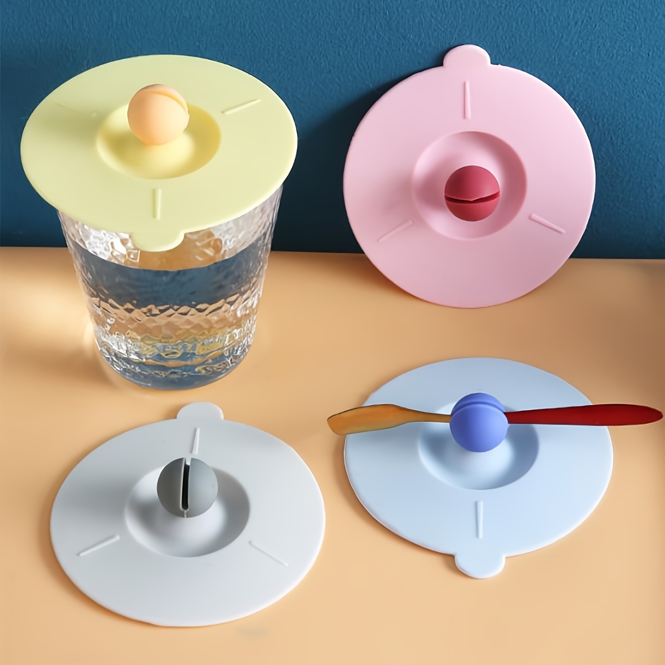 Spherical Silicone Cup Cover With Leak-proof And Dustproof Design