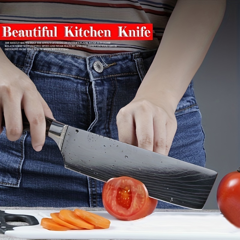 Herramientas para cortar verdura en la cocina profesional
