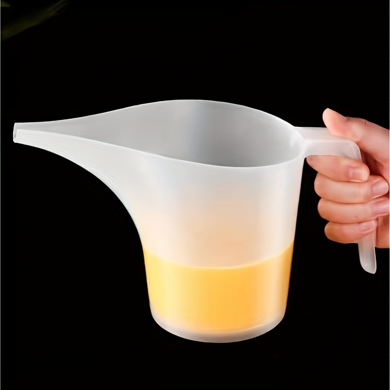 Plastic Measuring Cup, Plastic Pour Spout, Plastic Mouth Jug