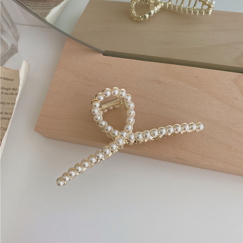 

1pc Women's Pearl Grab Clip Sweet Temperament Back Of Plate Hair Accessories Feeling Shark Clip Suitable For Daily Commuting Dress Up With Dating Use