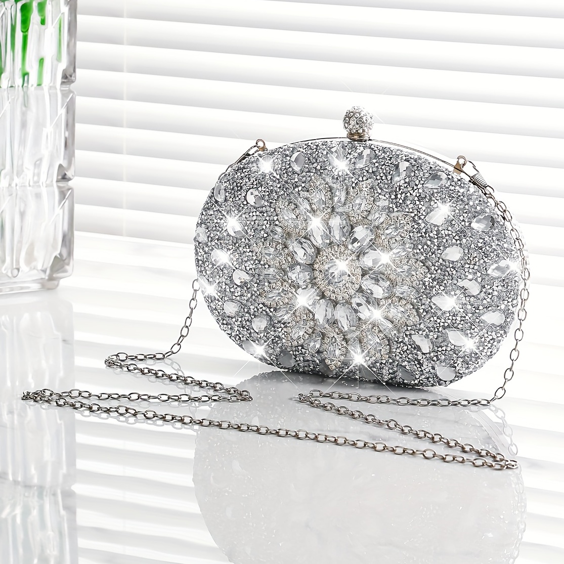 Green Crystal Egg Bags Evening Crystals Women Rhinestone Purse Bling Beads  Bag for Party Prom - China Evening Bag and Rhinestone Bag price