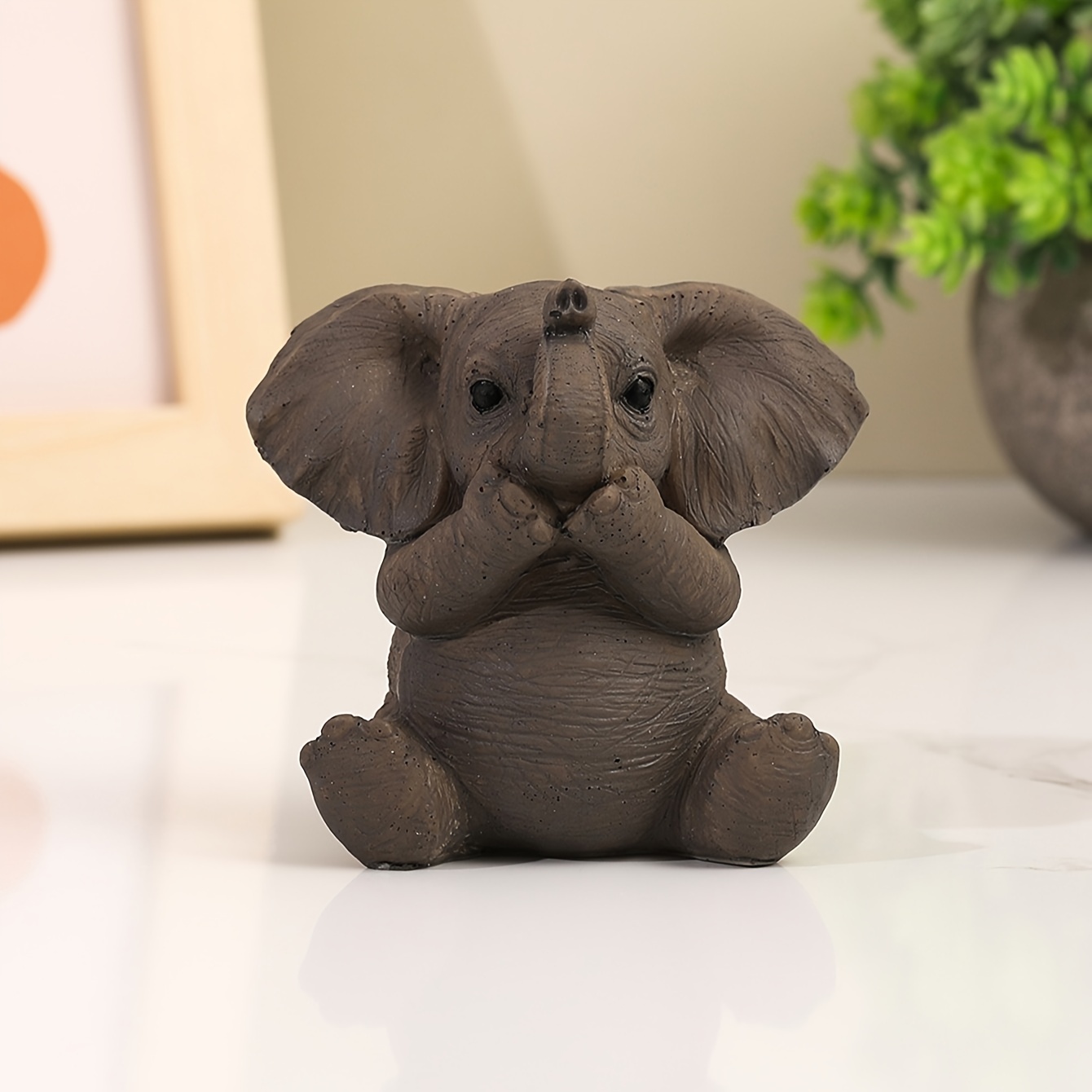 Elephant Decor Statue, Elephant Gifts For Women, Modern Home Decor Accents  For Living Room, Dining Room Table Office Desktop,room Decor,home Decor -  Temu